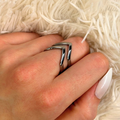 Double Chevron Ring